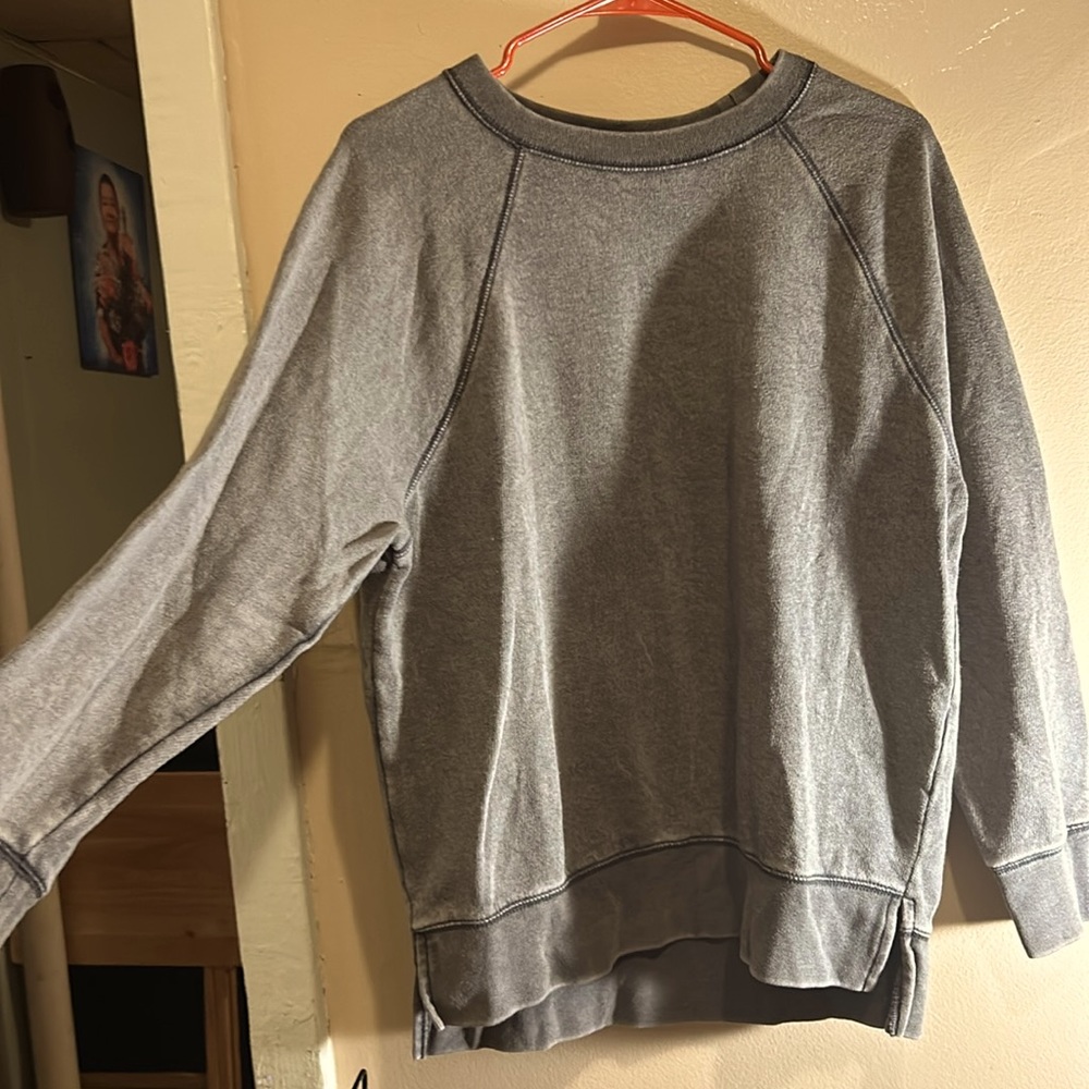 Oversized crew neck